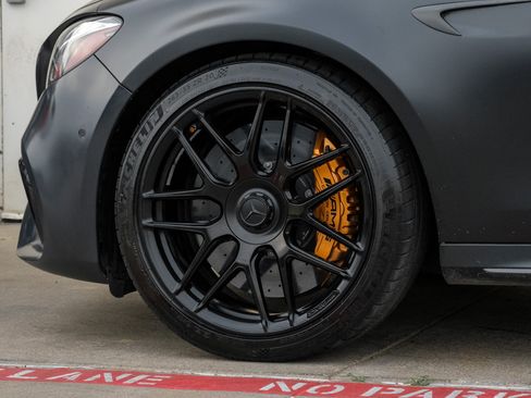 Used 2019 Mercedes-Benz E 63 AMG S image 72