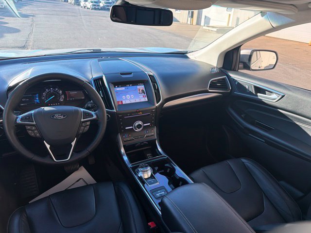 Used 2019 Ford Edge Titanium w/ Equipment Group 301A AWD/4WD image 20