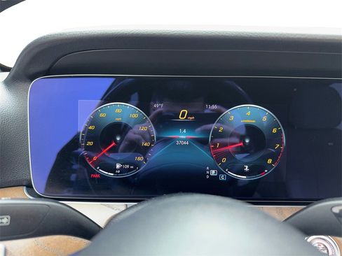 Used 2022 Mercedes-Benz E 350 Sedan w/ AMG Line Exterior image 28