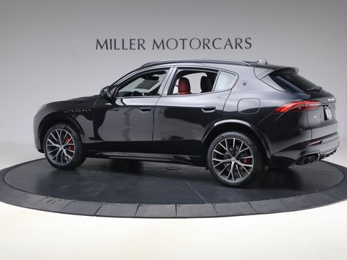 New 2026 Maserati Grecale Modena image 3