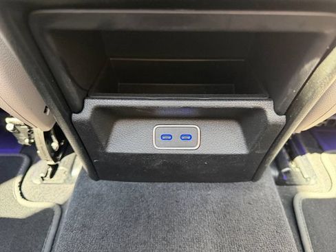 Certified 2024 Mercedes-Benz GLE 450 4MATIC image 28