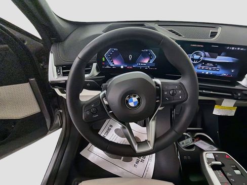 New 2027 BMW X1 xDrive28i AWD/4WD image 10