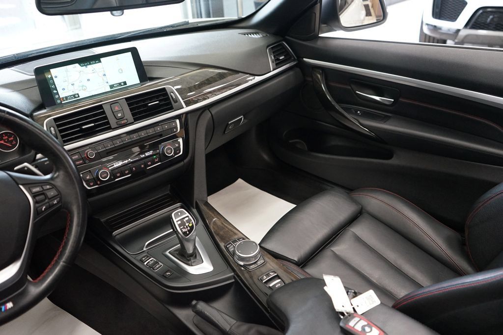 Used 2018 BMW 430i xDrive Convertible AWD/4WD image 16