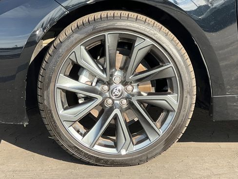 Certified 2025 Toyota Corolla SE w/ Convenience Package image 25