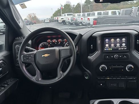 Used 2024 Chevrolet Silverado 2500 Custom w/ Custom Value Package image 19