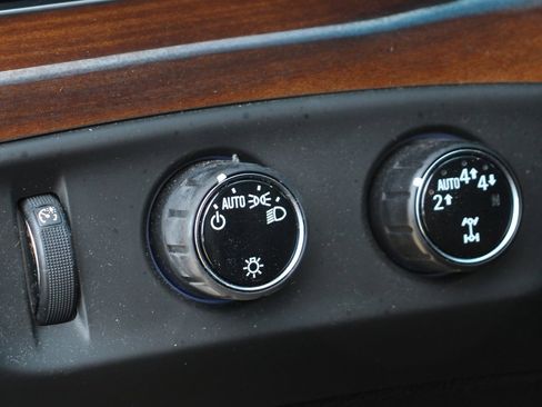 Used 2020 Cadillac Escalade ESV Luxury image 23