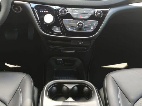 New 2026 Chrysler Voyager LX image 22