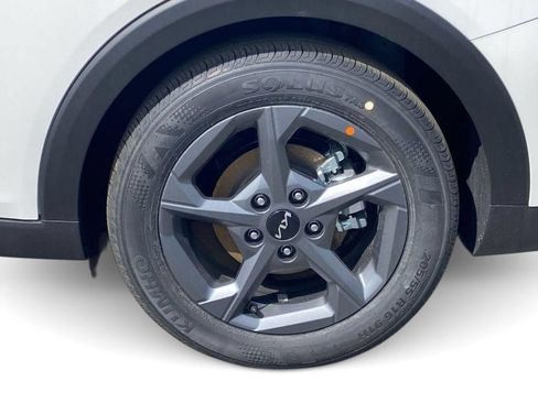 New 2026 Kia K4 FWD image 30