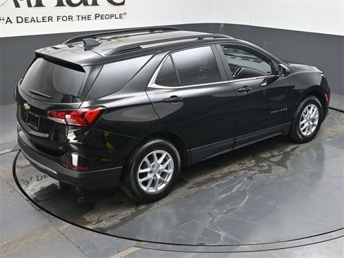 Used 2024 Chevrolet Equinox LT w/ LPO, Floor Liner Package image 39