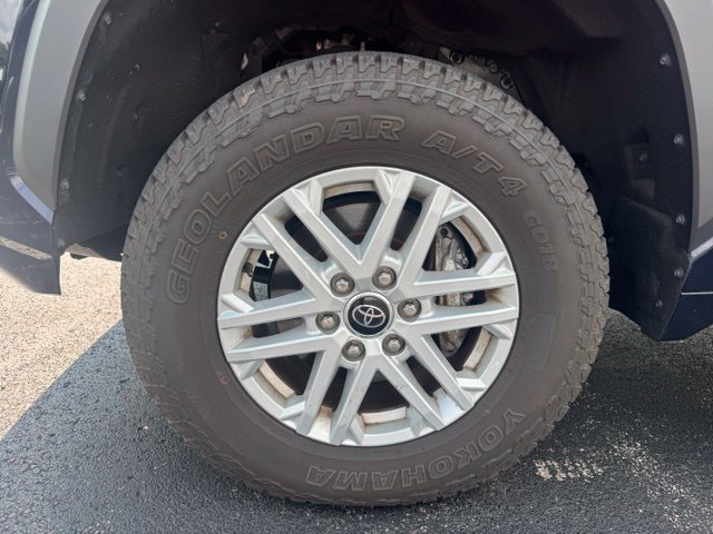 Used 2023 Toyota Tundra SR5 w/ SR5 Premium Package AWD/4WD image 12