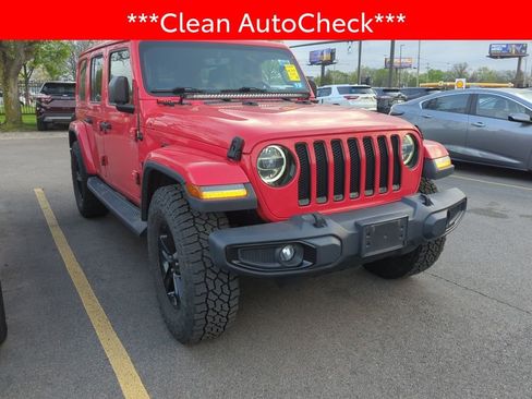 Used 2020 Jeep Wrangler Unlimited Sahara image 3
