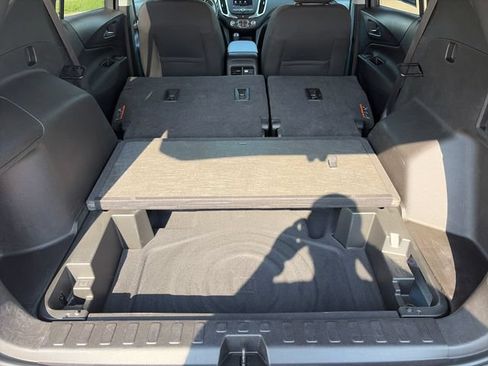 Used 2021 Chevrolet Equinox LT FWD image 27