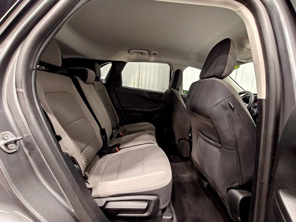 Used 2022 Ford Escape SE AWD/4WD image 20