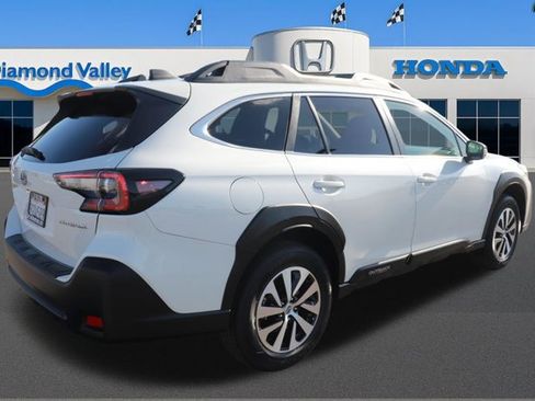 Used 2023 Subaru Outback Premium w/ Popular Package #1 image 8