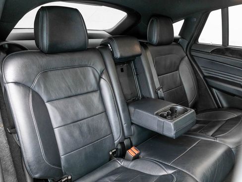 Used 2019 Mercedes-Benz GLE 43 AMG 4MATIC Coupe w/ Premium 3 Package image 20