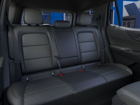 New 2026 Chevrolet Equinox LT w/ Convenience Package II image 19