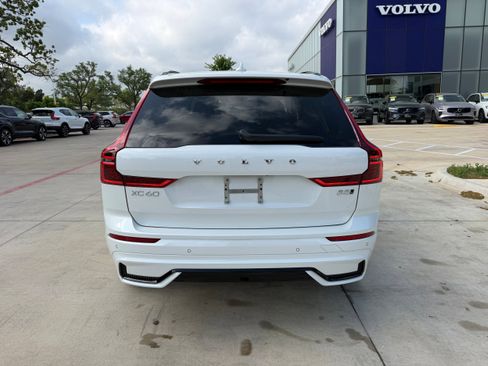 New 2026 Volvo XC60 B5 Core AWD/4WD image 5