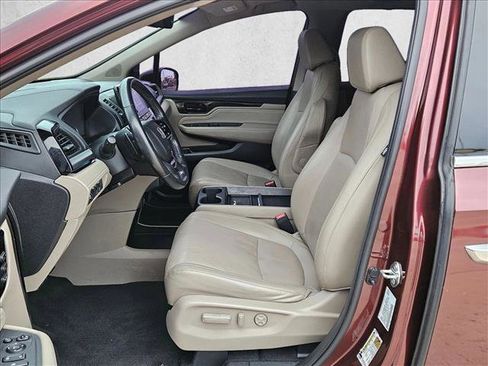 Used 2019 Honda Odyssey Elite image 17