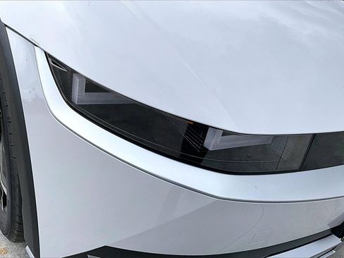 Used 2022 Hyundai Ioniq 5 SE w/ Cargo Package image 27