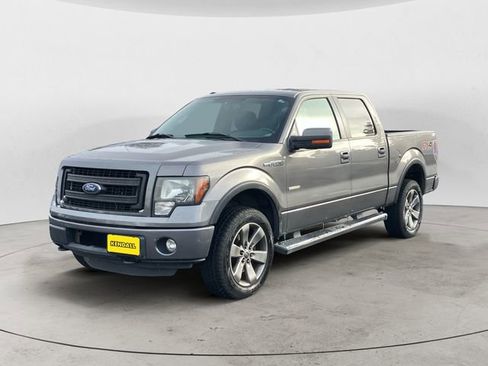 Used 2013 Ford F150 FX4 w/ Mid Equipment Group AWD/4WD image 2