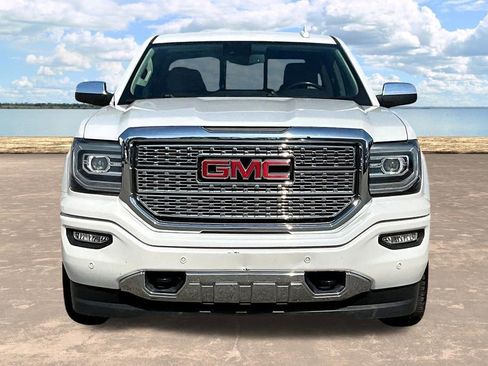 Used 2018 GMC Sierra 1500 Denali AWD/4WD image 2