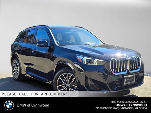 Used 2025 BMW X1 xDrive28i w/ M Sport Package AWD/4WD image 1