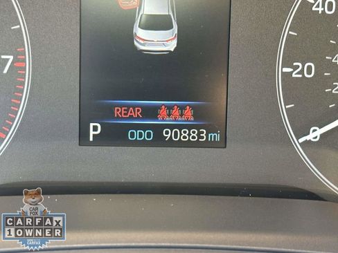 Used 2023 Toyota Corolla LE FWD image 38