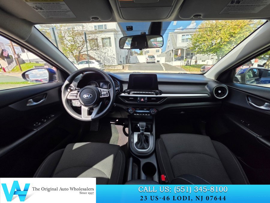 Used 2019 Kia Forte LXS FWD image 7