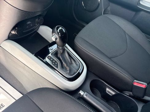 Used 2012 Kia Soul + w/ Audio Pkg FWD image 25