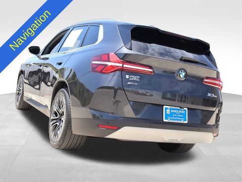 Used 2025 BMW X3 xDrive30i w/ Convenience Package AWD/4WD image 3