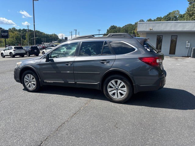 Used 2018 Subaru Outback 2.5i Premium AWD/4WD image 4
