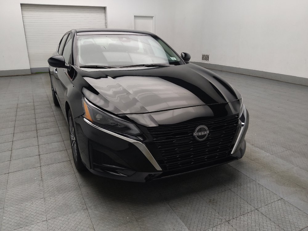 Used 2025 Nissan Altima 2.5 SV AWD/4WD image 13