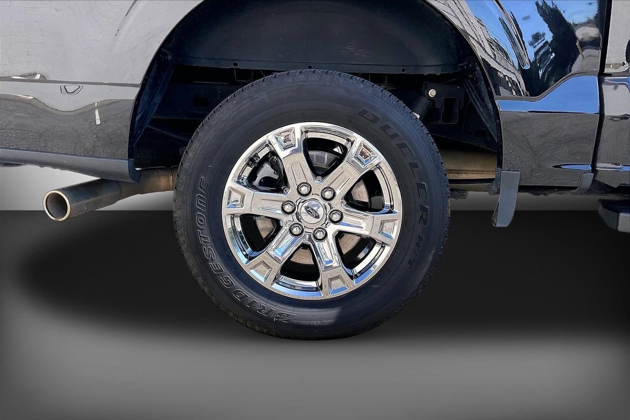 Used 2023 Ford F150 Lariat RWD image 37