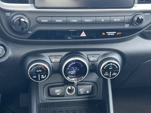 New 2026 Hyundai Venue SEL FWD image 13