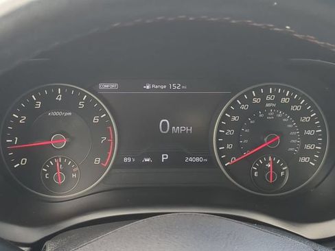 Used 2019 Kia Stinger GT2 AWD/4WD image 26