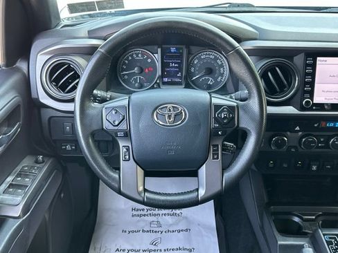 Used 2020 Toyota Tacoma TRD Sport w/ TRD Premium Sport Package AWD/4WD image 37