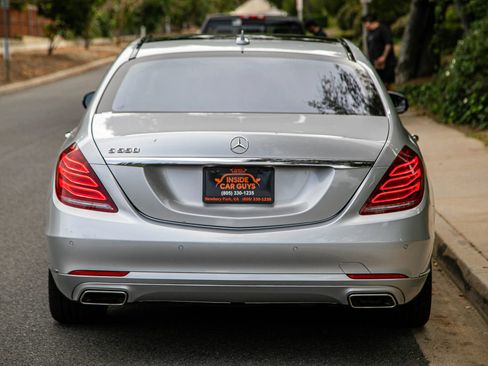 Used 2015 Mercedes-Benz S 550 Sedan image 5