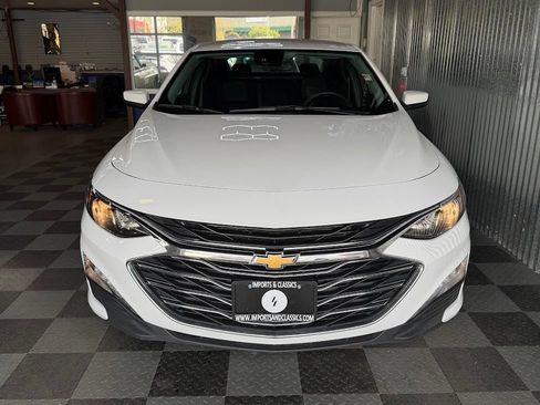Used 2025 Chevrolet Malibu LT FWD image 5