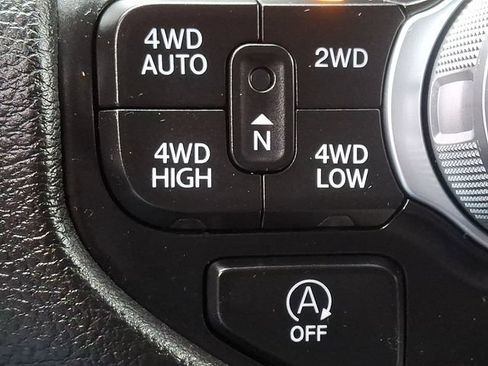 Used 2022 RAM 1500 Laramie AWD/4WD image 24