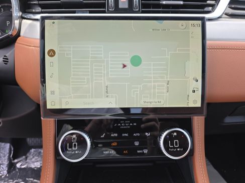 New 2026 Jaguar F-PACE R-Dynamic S image 24