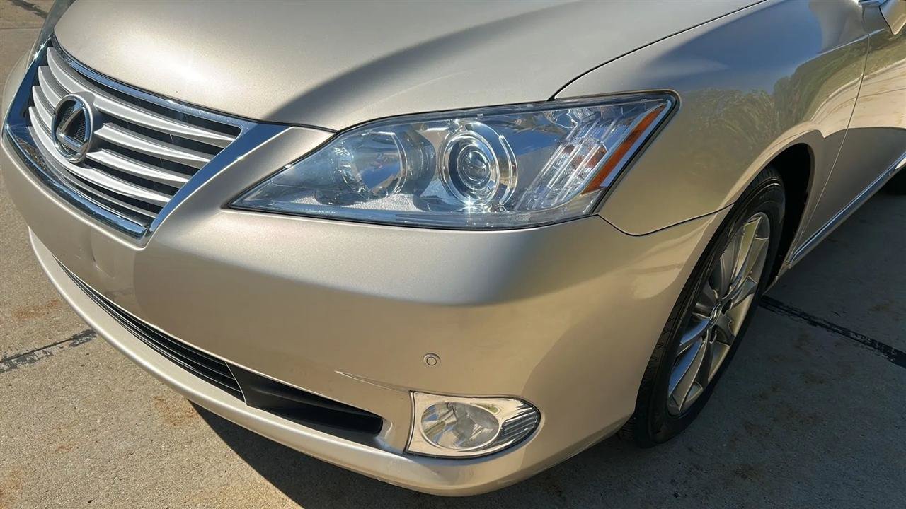 Used 2010 Lexus ES 350 FWD image 20