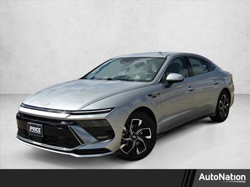 Used 2024 Hyundai Sonata SEL image 1