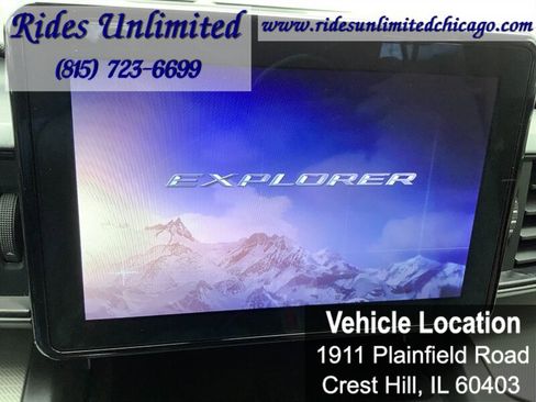 Used 2020 Ford Explorer XLT image 21