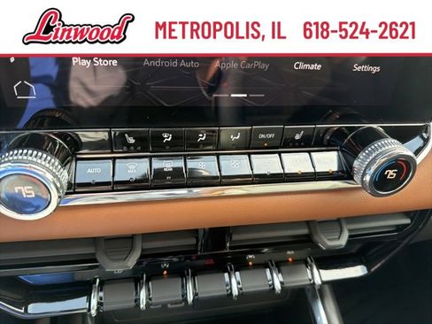 Used 2023 GMC Canyon AT4 w/ Canyon Safety Plus Package image 22