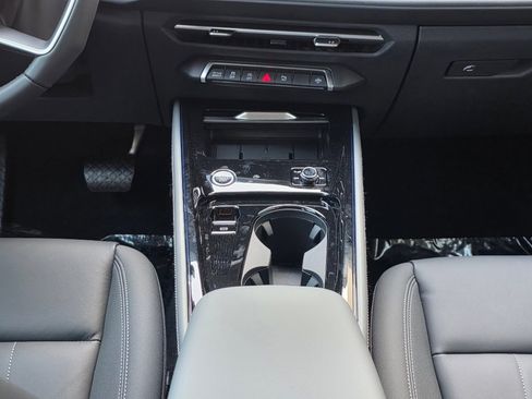 New 2026 Audi Q3 quattro 2.0T AWD/4WD image 20
