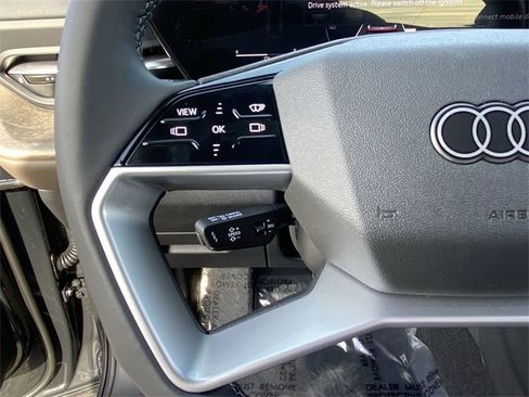 Used 2025 Audi Q5 Premium Plus image 23