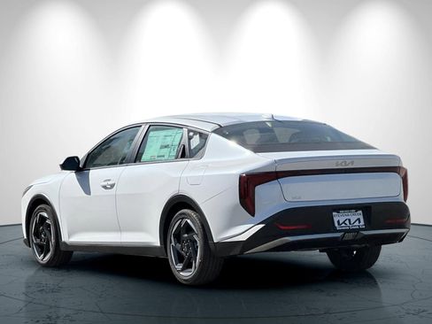 New 2026 Kia K4 GT-Line Turbo FWD image 6