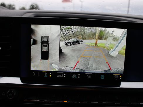 Used 2025 Chevrolet Silverado 2500 LT w/ All Star Edition image 24