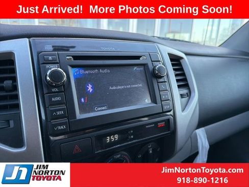 Used 2013 Toyota Tacoma PreRunner w/ SR5 Pkg image 13