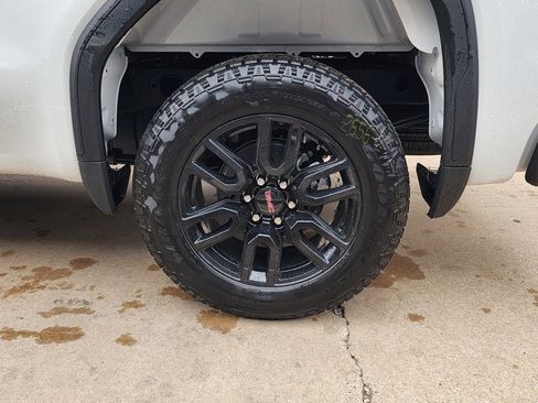 New 2026 GMC Sierra 1500 Elevation image 51